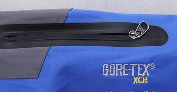 廠家直銷，品質之選 戶外沖鋒衣男款兩件套，抗寒登山運動必備